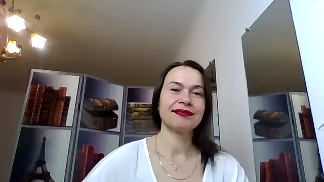 Selena Moo online show from April 22, 2026, 7:11 am