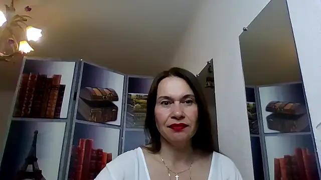 Selena Moo online show from May 7, 2026, 8:52 am