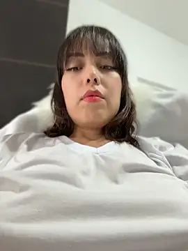 1Amelia8 online show from May 3, 2026, 8:04 pm