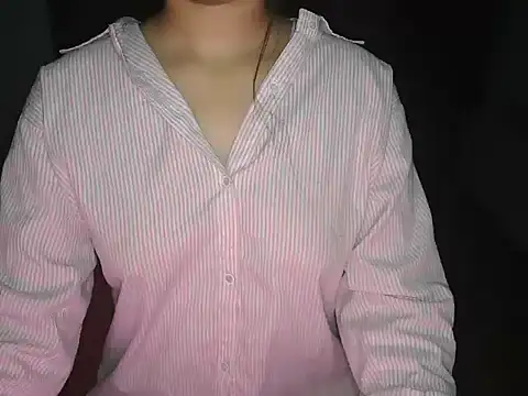 Snapshot of urvashi_rai chatting on July 2, 2026, 1:38 am urvashi rai online show from July 2, 2026, 1:38 am