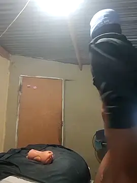 Snapshot of KeEper66 chatting on April 9, 2026, 10:04 pm KeEper66 online show from April 9, 2026, 10:04 pm