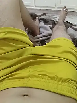 Snapshot of qamar97 chatting on April 1, 2026, 10:16 am qamar97 online show from April 1, 2026, 10:16 am