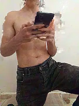 Snapshot of qamar97 chatting on April 4, 2026, 10:57 am qamar97 online show from April 4, 2026, 10:57 am