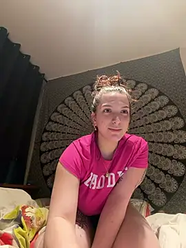 Snapshot of georginamoor chatting on March 23, 2026, 9:08 pm georginamoor online show from March 23, 2026, 9:08 pm