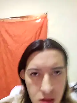 Snapshot of Greta_silber26 chatting on April 16, 2026, 3:24 pm Greta silber26 online show from April 16, 2026, 3:24 pm