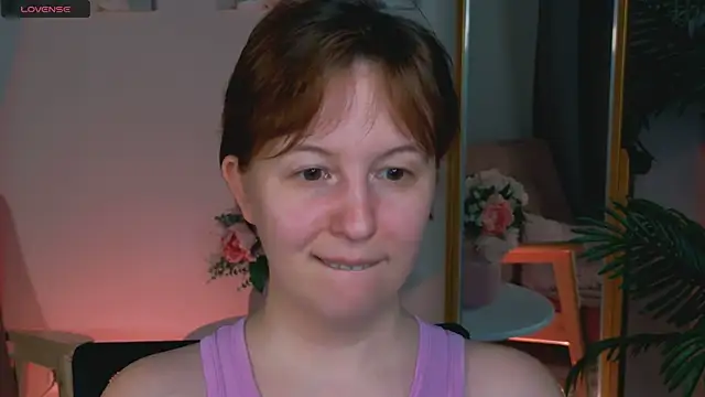 Snapshot of arizzzona_baby chatting on April 14, 2026, 2:01 pm arizzzona baby online show from April 14, 2026, 2:01 pm