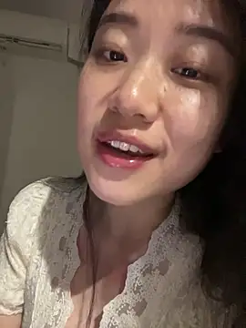 Snapshot of A-Kristen chatting on April 8, 2026, 12:16 pm A-Kristen online show from April 8, 2026, 12:16 pm