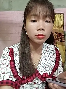 Snapshot of AmyLinee01 chatting on July 19, 2026, 2:59 am AmyLinee01 online show from July 19, 2026, 2:59 am