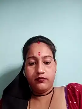 Snapshot of Sexi_roovi chatting on July 2, 2026, 10:21 am Sexi roovi online show from July 2, 2026, 10:21 am