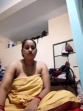 Snapshot of Sexi_roovi chatting on July 18, 2026, 8:45 pm Sexi roovi online show from July 18, 2026, 8:45 pm