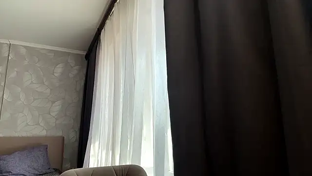 Emely Cute online show from March 22, 2026, 9:34 am