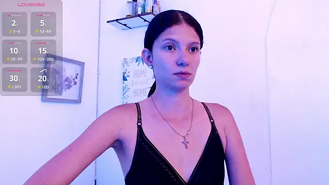 sofy bonnet1 online show from April 10, 2026, 2:00 pm