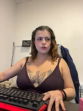 Snapshot of MiaHotboobs chatting on March 30, 2026, 1:45 pm MiaHotboobs online show from March 30, 2026, 1:45 pm