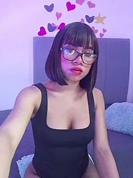 Snapshot of Lucy_Em chatting on July 28, 2026, 12:48 pm Lucy Em online show from July 28, 2026, 12:48 pm