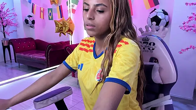 Snapshot of Lucia__vega chatting on July 7, 2026, 11:25 am Lucia vega online show from July 7, 2026, 11:25 am