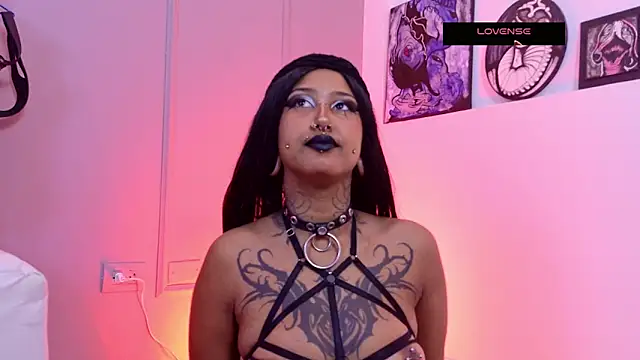 lanemugler online show from June 12, 2026, 12:04 pm