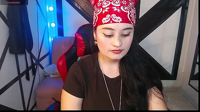 Snapshot of gabriela_tm1 chatting on June 6, 2026, 2:33 pm gabriela tm1 online show from June 6, 2026, 2:33 pm