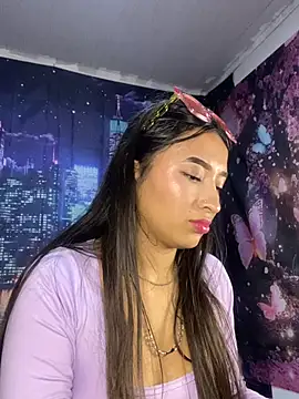 Itze Mua online show from March 28, 2026, 10:26 am