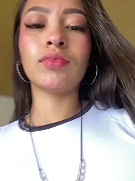 Snapshot of Itze_Mua chatting on June 7, 2026, 6:11 pm Itze Mua online show from June 7, 2026, 6:11 pm