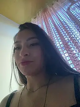 Snapshot of Itze_Mua chatting on June 14, 2026, 10:56 pm Itze Mua online show from June 14, 2026, 10:56 pm