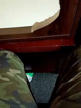 oneeyedwonder96 online show from March 28, 2026, 6:13 am