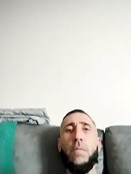 Snapshot of Alexandro111777 chatting on March 28, 2026, 6:02 am Alexandro111777 online show from March 28, 2026, 6:02 am