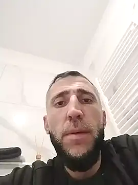 Snapshot of Alexandro111777 chatting on March 29, 2026, 6:02 am Alexandro111777 online show from March 29, 2026, 6:02 am