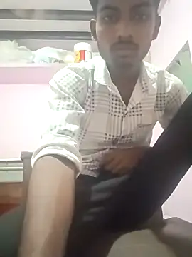 Snapshot of THA_KITTY chatting on April 9, 2026, 9:47 am THA KITTY online show from April 9, 2026, 9:47 am