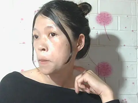 Snapshot of kimori66 chatting on May 14, 2026, 12:45 pm kimori66 online show from May 14, 2026, 12:45 pm