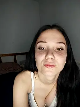 Snapshot of icedrosemarye chatting on April 26, 2026, 8:17 pm icedrosemarye online show from April 26, 2026, 8:17 pm