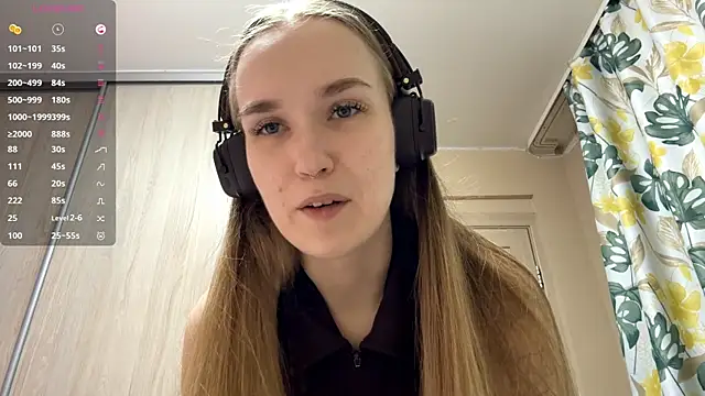 DenitaSpace online show from April 24, 2026, 2:19 pm