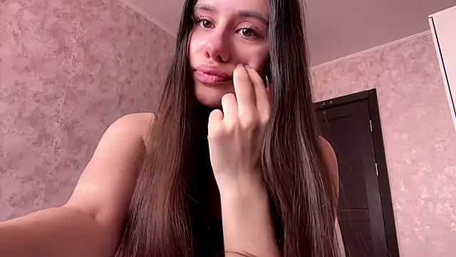 Snapshot of SO_Sofi chatting on April 18, 2026, 10:08 am SO Sofi online show from April 18, 2026, 10:08 am