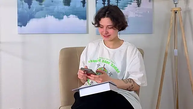 Snapshot of JazminViehman chatting on March 23, 2026, 8:07 am JazminViehman online show from March 23, 2026, 8:07 am