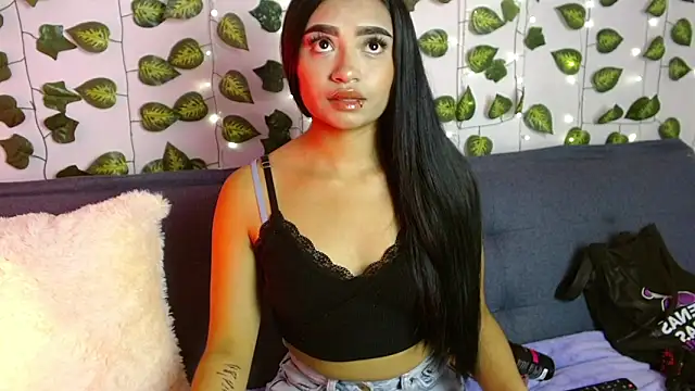 angie boo1 online show from March 25, 2026, 12:05 am