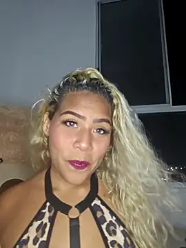 Snapshot of Nayaraluz chatting on March 24, 2026, 2:27 am Nayaraluz online show from March 24, 2026, 2:27 am