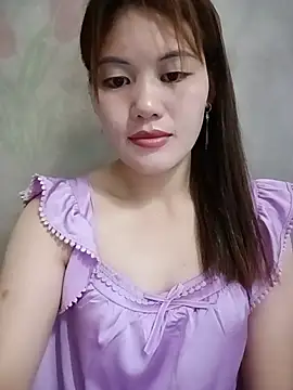 Snapshot of meg_06 chatting on June 3, 2026, 2:33 pm meg 06 online show from June 3, 2026, 2:33 pm