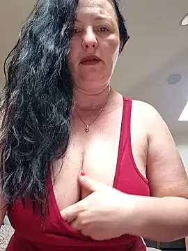angelicalov online show from April 18, 2026, 7:12 am