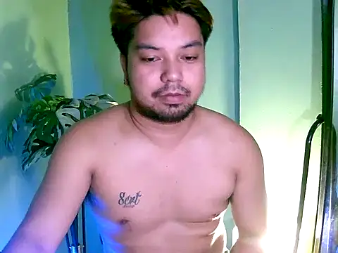 alexx babexx online show from April 17, 2026, 3:09 am