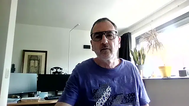 Snapshot of HotLucas66 chatting on March 24, 2026, 11:15 am HotLucas66 online show from March 24, 2026, 11:15 am