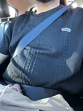 Jcarlos21491 online show from April 11, 2026, 12:31 pm