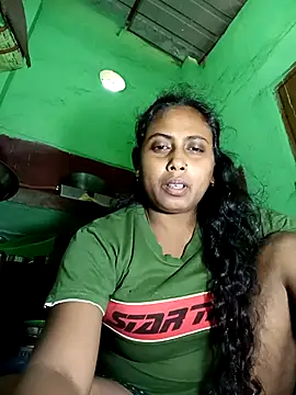 Snapshot of puja560 chatting on April 10, 2026, 8:30 am puja560 online show from April 10, 2026, 8:30 am