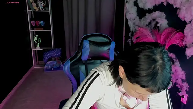 Snapshot of Amelia_goth chatting on June 4, 2026, 10:54 am Amelia goth online show from June 4, 2026, 10:54 am