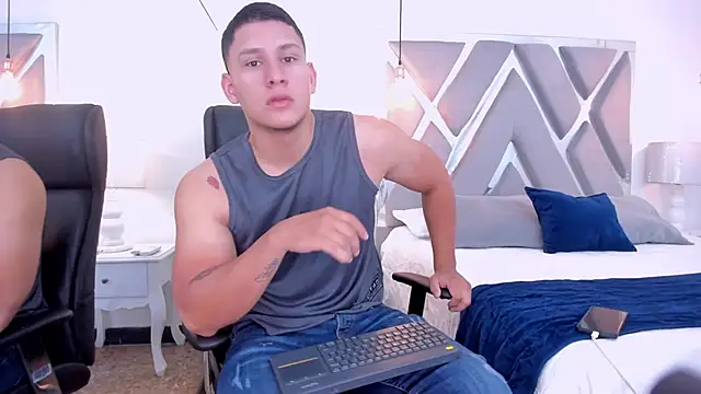 Chriss Diamond online show from April 3, 2026, 7:56 pm