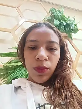 Snapshot of ValerieWoodsl chatting on July 15, 2026, 6:24 pm ValerieWoodsl online show from July 15, 2026, 6:24 pm
