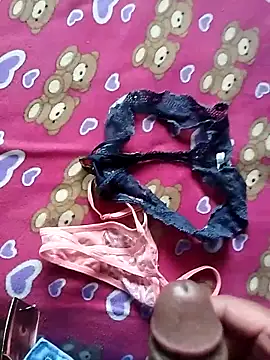 vrlarga online show from April 8, 2026, 1:33 pm