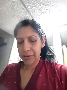 Snapshot of SamanthaRosse01_ chatting on May 10, 2026, 3:06 pm SamanthaRosse01 online show from May 10, 2026, 3:06 pm