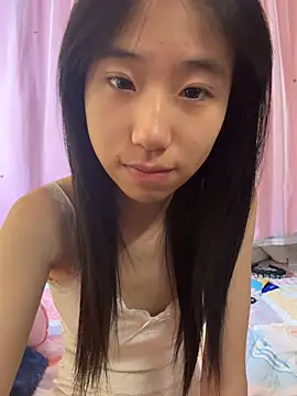 Snapshot of nina5201 chatting on June 18, 2026, 1:39 am nina5201 online show from June 18, 2026, 1:39 am