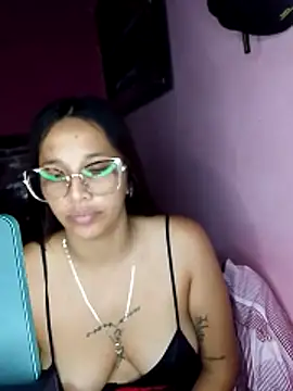 Snapshot of bambiycerecita chatting on March 25, 2026, 1:06 pm bambiycerecita online show from March 25, 2026, 1:06 pm