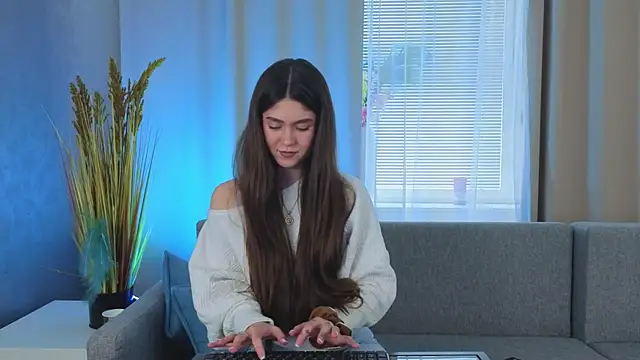 Snapshot of SunnyBloss chatting on March 26, 2026, 1:17 pm SunnyBloss online show from March 26, 2026, 1:17 pm