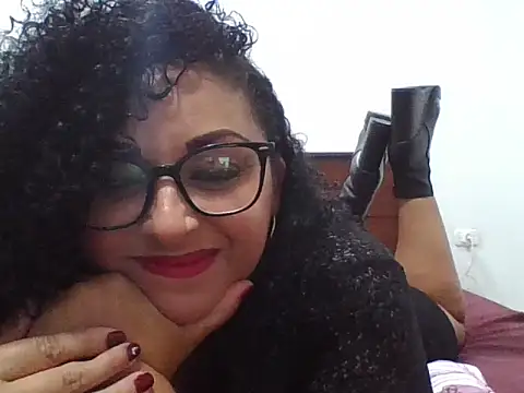 lachurca693 online show from April 29, 2026, 3:54 am